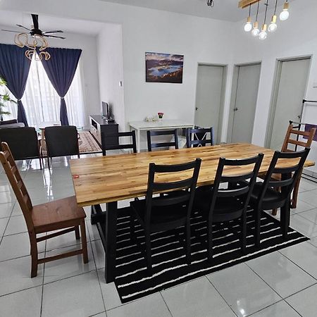 Faliza Adelia Residence Kajang Exteriör bild